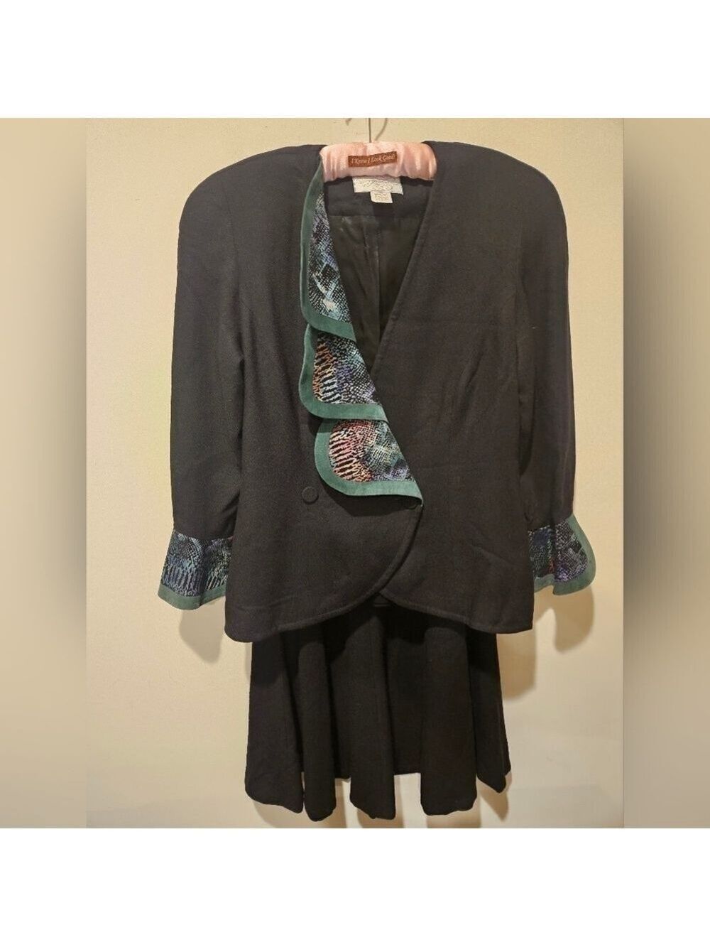 AYAKO WOMEN'S VINTAGE BLAZER & SKIRT SET GENUINE SUEDE TRIM SEE MEASUREMENTS